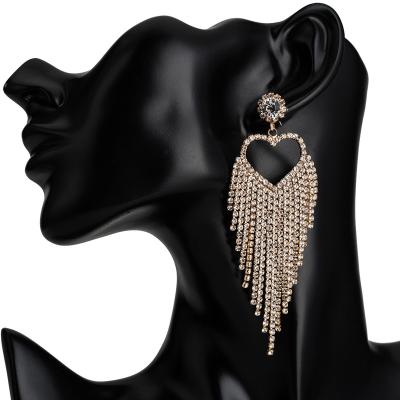 China Wholesale Fashion Big Heart Rhinestone Earrings Jewelry Bohemian Claw Chain Drop Earrings Tassel Designer TRENDY 2022 For Women Girls for sale