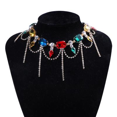 China Wholesale 2022 Jewelry Crystal Rhinestone Claw Chain Necklace Vintage Fashion Hyperbole Gold Party Charm Statement Women Punk Necklace for sale