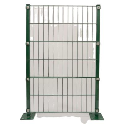 China Easily Assembled Privacy Barrier Waterproof Double Wire Mesh Fence For Border Fence for sale