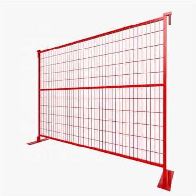 China Sale Cheap Easily Assembled Wire Chain Link Fence Vinyl Stadium Sports Field School Stadium Barrier for sale