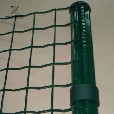 China Easily Assembled PVC Coated Round Mail Holland Mesh Fence Euro Mesh Fence Wall Fence for sale