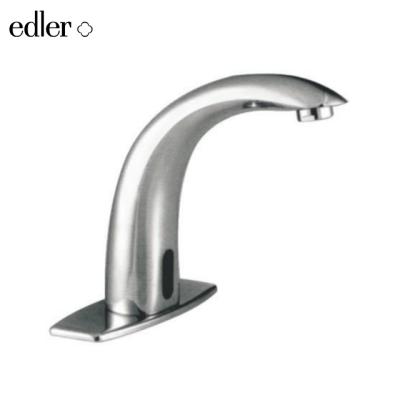 China Electric Automatic Faucet Washing Hand Sensor Faucets Motion Sensor Faucets Smart Tap Water Sensor for sale