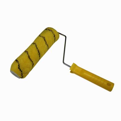 China POLISHING Germany Style 9 Inch Polyester Go Brush Roller Cover And Plastic Handle for sale