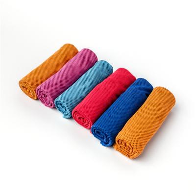 China OEM Viable Colored Microfiber Cooling Towel for sale