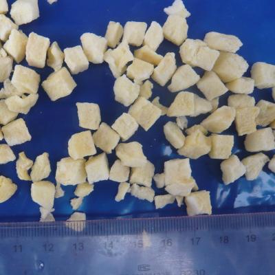 China Freeze Dried FD FROZEN Apple Fruit Dice 10-10 mm for sale