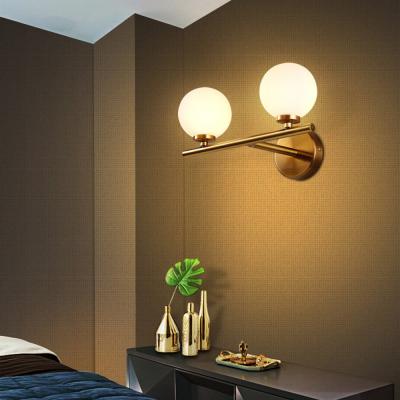 China Hot Selling Fancy Nordic Wall Light Fixtures Custom Gold Wall Light Cheap LED Wall Lights Lamp for sale