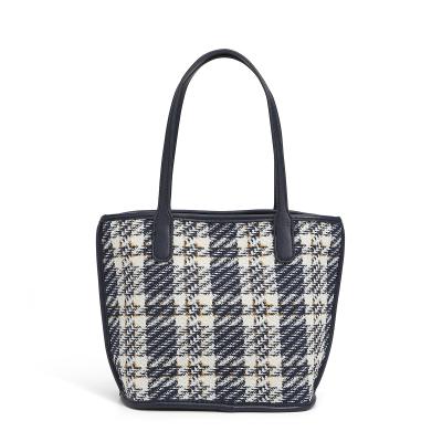 China Waterproof 2021 New Desigh Soft Wholesale Adjusts Canvas Bags Geometric Line Mosaic Grid Lattice Stripes Tote Bags Large Laptop Bags for sale