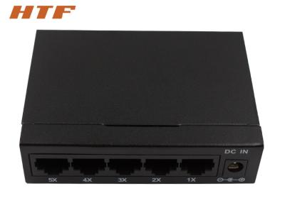 China 5 RJ45 Rackmount Gigabit-Schalter des Hafen-1000Mbps, Unmanaged Netz-Schalter-Schwarz-Metallkasten zu verkaufen