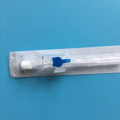 China Disposable IV Injection Canuula With Wings And Injection Port 14G -26G CE&ISO for sale