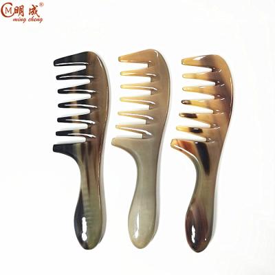 China Anti Static Curling Thick Wide Curling Ox Comb Buffalo Horn Real Yaks Real Tooth Hair Main Meridian Comb Home Horn 6.0 Big Tooth for sale