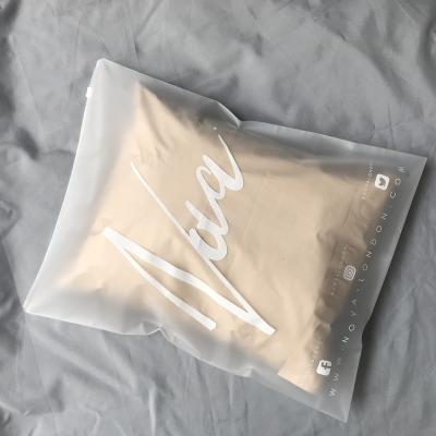 China Custom Recyclable Printed Frosted Zipper Clothing Packaging Plastic Zip Lock Bag Zip Lock Tote Bag With Own Logo for sale