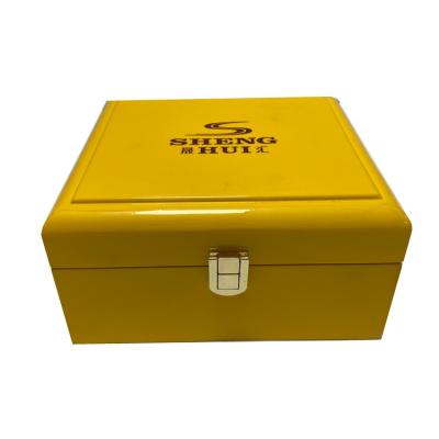 China Handmade Dong Guan QH piano lacquer jewelry wooden watch case custom wooden packaging box with lock for sale