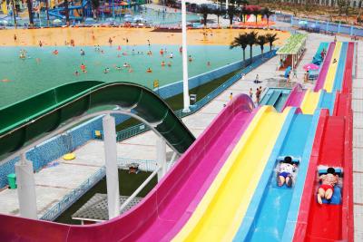 China Multi Lanes Rainbow FRP Custom Water Slides In An Amusement Park Water Slide for sale