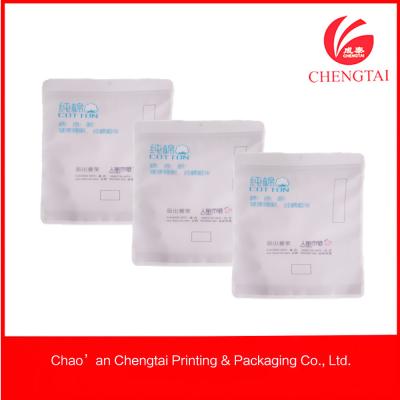 China Nontoxic Custom Clothing Packaging Bags For Adult / Children Apparel for sale