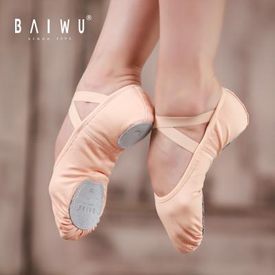 China 121131011 Canvas 121131011 Baiwu 2021 Ballet Training Wear High Elastic Soft Slit Shoe for sale