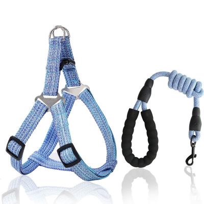 China Amazon Products Chest Harness Dog Lead Rope Pet Supplies Breathable Explosion Proof Flush Mounted Harness Stocked Top Selling for sale