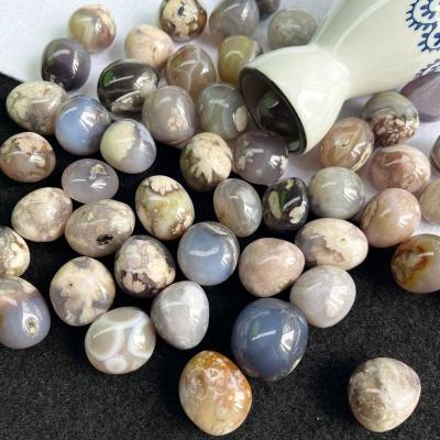 China Europe Wholesale Black Flower Agate Tumbled Stone Healing Crystal Cherry Agate Tumbled Stones for sale