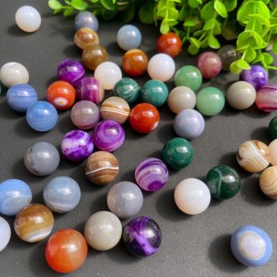 China Europe Wholesale 2cm Natural Small Mixed Agate Balls Semi-precious Stone Crafts Assorted Mini Agate Spheres for sale