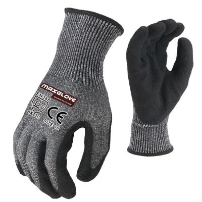 China Sandy Finish Cut Resistant 15gauge Nitrile Coated Cut Resistant Work Glove for sale