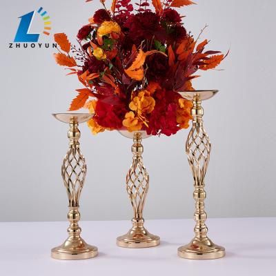 China Zhaoyun Contemporary Festival Decoration Gold Wedding Party Table Centerpiece Handmade Metal Vase for sale