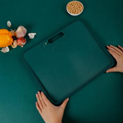 China Viable food safety fish meat cheese chopping board plastic double-sided non-slip vegetable cut kitchen for sale