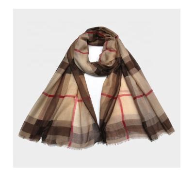 China Fashionable Polyester Britain Plaid Printing Reversible Women Shawl Scarf Custom for sale