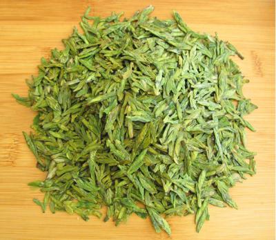 China Hangzhou Xihu Lung Ching Green Tea Contains Amino Acid / Catechin / Vitamin C for sale