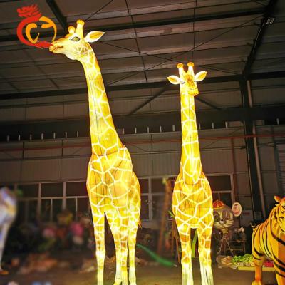 China Chinese Artificial Deer High Quality Silk Lighting Decoration Park Flower Lanterns Waterproof Chinese Lantern for sale