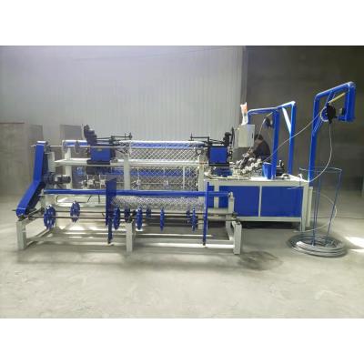 China Barbed Wire Making Machine Fully Automatic Weaving Wire Mesh Chain Link Fence Making Machine On Sale à venda