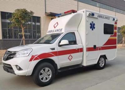 China 4WD LHD Cummins motor ambulance auto ICU Te koop