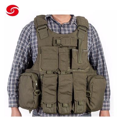 Cina Alto combattimento dell'esercito di dovere di Olive Green Military Tactical Vest con i sacchetti in vendita