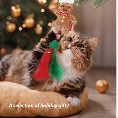 China GiGwi Weihnachten's Sustainable Christmas Cat Toy Set Christmas Cat Toy Set Fish Plush Pillow Eco-Friendly Cat Toy for sale