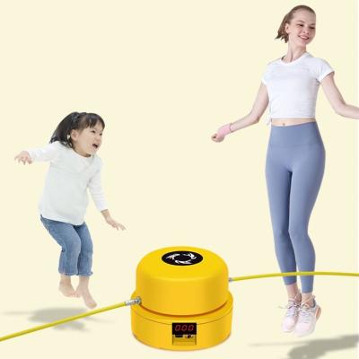 China Keeping Automatic Smart Rope Machine Electric Smart Jump Rope Machine Suitable Electronic Count Children Jumping Jump Rope Machine for sale