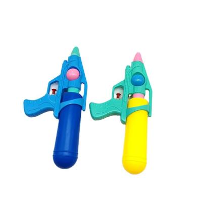 China Summer toys hot sale water gun summer high pressure plastic children's toys suitable for water entertainment for sale