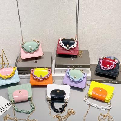 China Fashionable Women Clutch Ladies Bag Fashionable Ladies Birthday Party Fashoion Bolsas Handbags Child Jelly Candy Bag For Women for sale