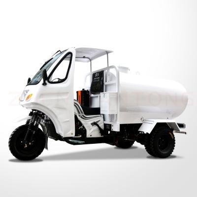 China 200-250cc water tank truck multi-functie sprinkler driewieler van origineel goedgekeurd Te koop