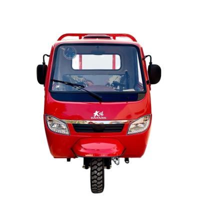 China 250cc 5 Wheels Pick Up Cargo Tricycle With Huge Enclosed Cabin And 1000W Motor for sale