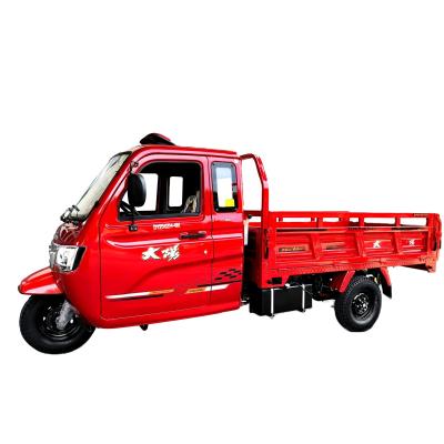 China Dayang Luxury Series T7 Closed Cab Cargo Tricycle with 800CC Engine and 5.0-12 Tyres for sale