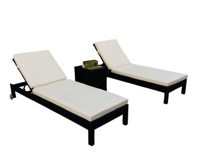 China Modern Outdoor Poolside Sun Lounger Rattan Furniture All Weather Wicker Lounge Sofa Recliner With Tea Table for sale