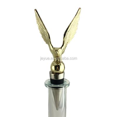 China Gold Eagle Sustainable Wine Bottle Corks Superior Design Engraved Wine Stopper for sale