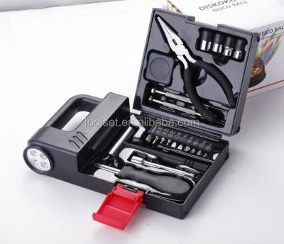 China New design portable engine case 21pcs flashlight oilcase designed tool kit for sale