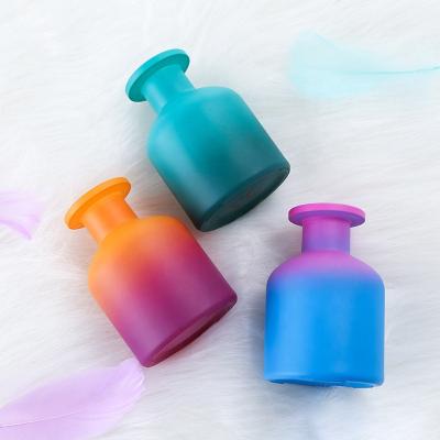 China Clip Empty Car Air Freshener Personal Care Car Air Freshener Perfume Diffuser Refillable Perfume Bottle for sale