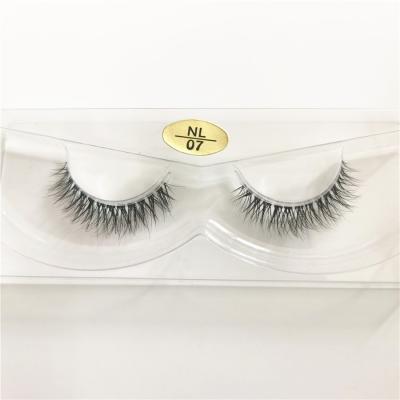 China 25MM Cruelty Free And Vegan Lashes Clear 3D Faux Mink Eyelash Strip Mink Lashes for sale