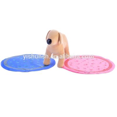 China Reusable Self-Adhesive Polyester Pet Cooling Mat Reduce Temperature Pet Cooling Mat for Summer for sale