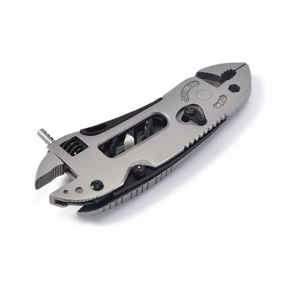 China MULTI FUNCTIONAL MULTI FUNCTIONAL Portable Pliers Screwdriver Wrench Knife Portable Stainless Tool for sale