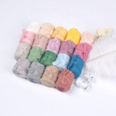 China High Tenacity Wholesale Frayed Silk Sari Ribbon Silk Ribbon for Wedding Home Decor for sale