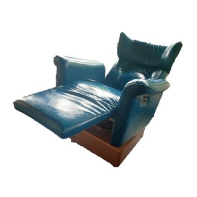 China 2021 Newest Design Electric Genuine Leather Reclining Massage Sofa Functional Sofa Chair for sale