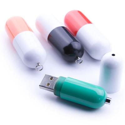 China Pil Gestalte gegeven Plastic Klantgerichte Usb-Flitsaandrijving 3,0 80MB/S 32GB 64GB 128GB Te koop