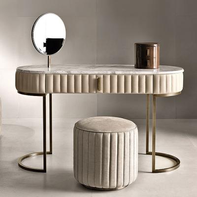 China (Others) Modern Design Adjustable Italian Luxury Bedroom Furniture Mirrored Vanity Dresser Table Bedroom Dressers for sale