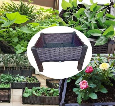 China Easy Assemble Garden Plastic Raised Bed , Flower Vegetables Plant High Bed Kits Planting Container for sale